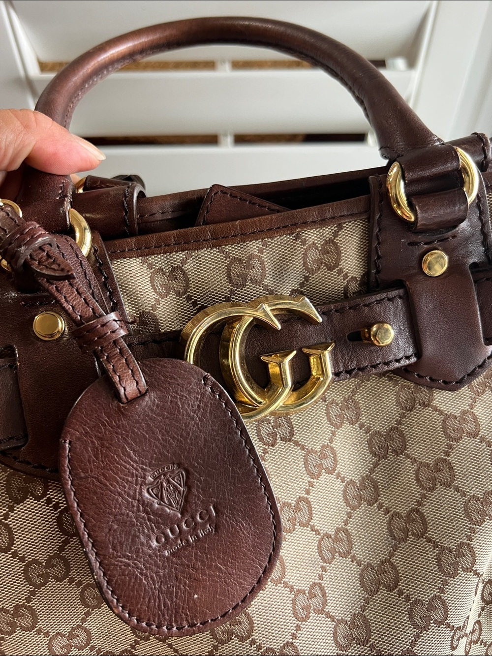 Gucci Brown GG Canvas Top-Handle Satchel with Gold Hardware - Picture 15 of 17